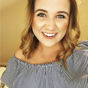 Meet your Posher, Molly